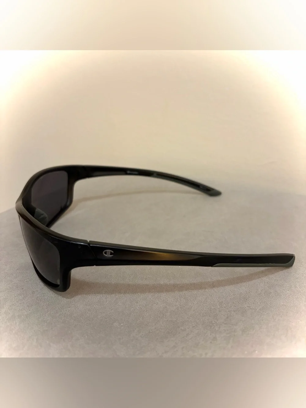 Men's Champion CUTR2019CA Polarized Sunglasses Matte Black – Stylish & Versatile